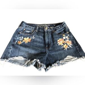 VTG Y2K AE Mom Short 6 Embroidered Floral Button Distressed High Rise Cut Off